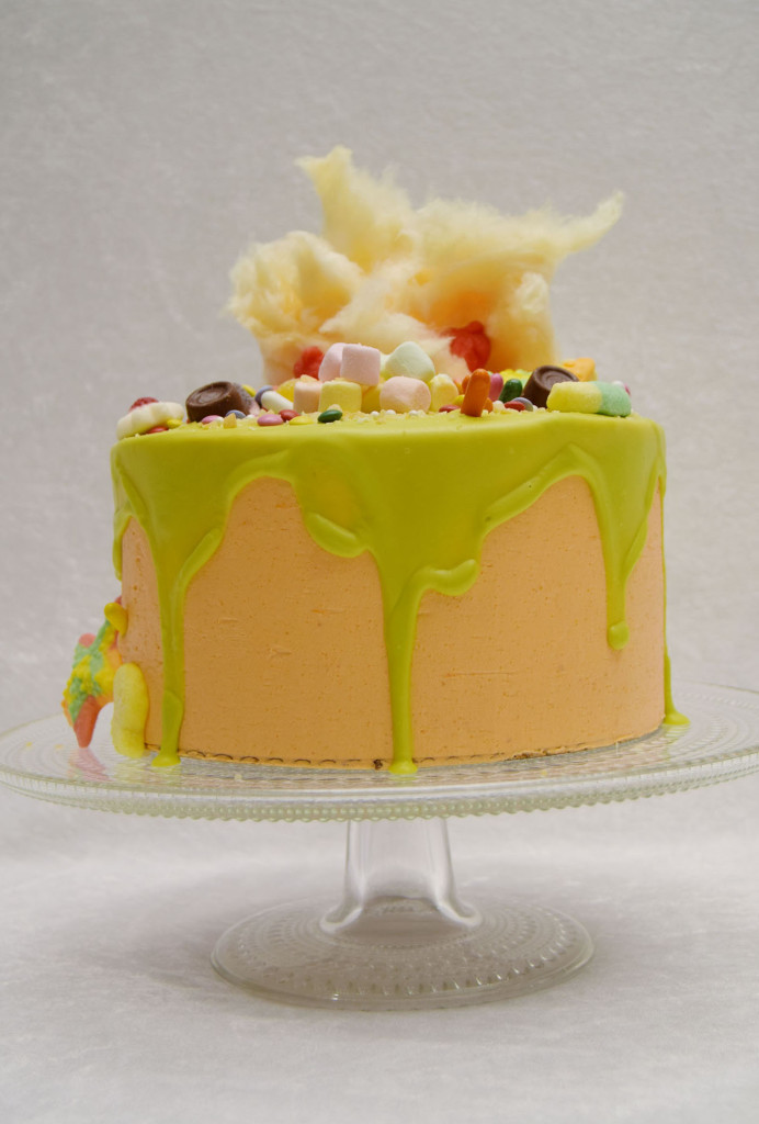 Candyland - Vanilla Cake With Milka Chocolate & Orange Flavored Buttercream